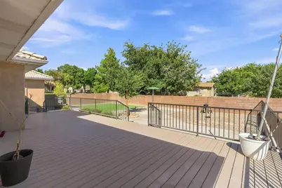 509 W Damascus Dr, Bloomington, UT 84790 - Photo 28
