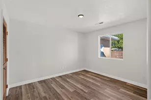 509 W Damascus Dr, Bloomington, UT 84790 - Photo 24