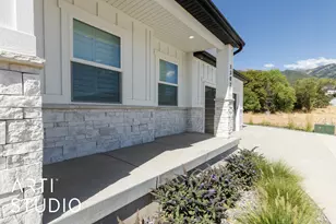 1302 E Sunset Ct, Ogden, UT 84403 - Photo 28