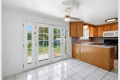 6986 S Lexington Dr W, West Jordan, UT 84084 - Photo 8