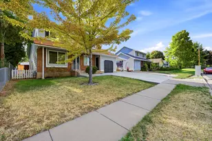 1922 S 100 E, Clearfield, UT 84015 - Photo 4
