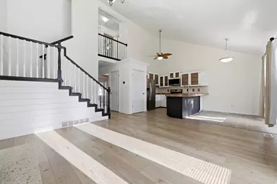 1922 S 100 E, Clearfield, UT 84015 - Photo 8
