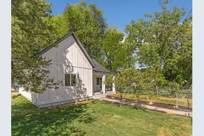 158 E 29th St S, Ogden, UT 84401 - Photo 2