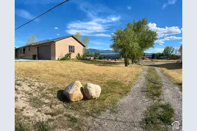 600 E 200 N, Mount Pleasant, UT 84647 - Photo 2