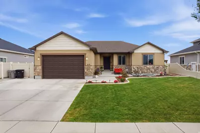 819 W 1450 S, Springville, UT 84663 - Photo 2