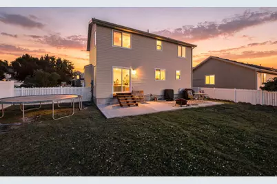 205 E Clermont Ln, Stansbury Park, UT 84074 - Photo 24