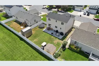 205 E Clermont Ln, Stansbury Park, UT 84074 - Photo 28