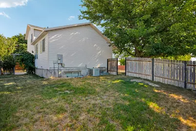 6504 S Fairwind Dr W, Taylorsville, UT 84129 - Photo 24