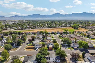6504 S Fairwind Dr W, Taylorsville, UT 84129 - Photo 28
