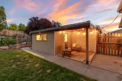 4507 S Russell St E, Holladay, UT 84117 - Photo 32