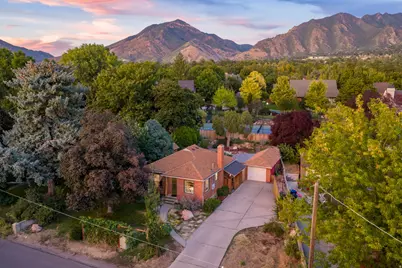 4507 S Russell St E, Holladay, UT 84117 - Photo 2