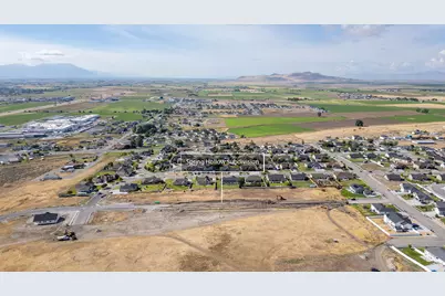 2555 W 1150 N #17, Tremonton, UT 84337 - Photo 16