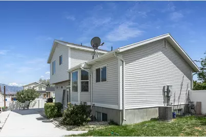 5902 W Wolf Creek Ct S, Salt Lake City, UT 84118 - Photo 24