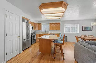 145 N 170 E, Orem, UT 84057 - Photo 8