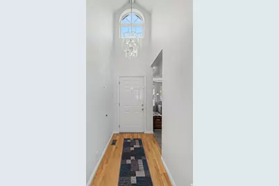 145 N 170 E, Orem, UT 84057 - Photo 2