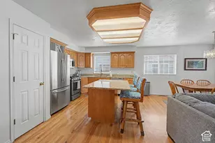 145 N 170 E, Orem, UT 84057 - Photo 8