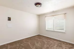 1207 W Bryce Jeffery Dr, Riverton, UT 84065 - Photo 30
