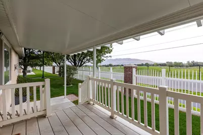 1207 W Bryce Jeffery Dr, Riverton, UT 84065 - Photo 4