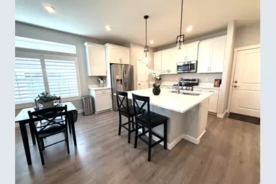 5696 W Pelican Ridge Ln, West Valley, UT 84118 - Photo 4