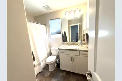 5696 W Pelican Ridge Ln, West Valley, UT 84118 - Photo 16