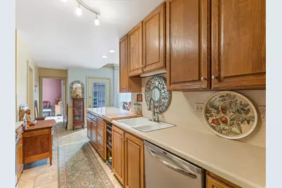 1400 E Saxony Pl #E, Holladay, UT 84117 - Photo 10