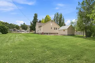 83 N 150 E, Malad City, ID 83252 - Photo 4