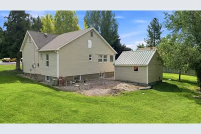 83 N 150 E, Malad City, ID 83252 - Photo 6