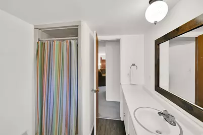 5714 S Laurelwood St, Holladay, UT 84121 - Photo 26