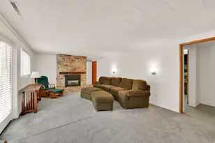 5714 S Laurelwood St, Holladay, UT 84121 - Photo 22