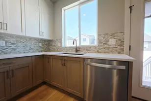 2951 N Devon Dr, Plain City, UT 84404 - Photo 4