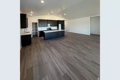 2239 S 2080 W, West Haven, UT 84401 - Photo 6