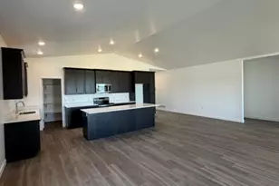 2239 S 2080 W, West Haven, UT 84401 - Photo 6