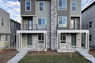 12674 S Lincoln Peak Ln, Herriman, UT 84096 - Photo 2
