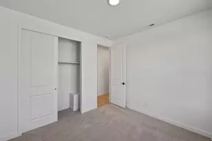 12674 S Lincoln Peak Ln, Herriman, UT 84096 - Photo 6