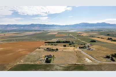 7197 W 2100 N, Petersboro, UT 84325 - Photo 56