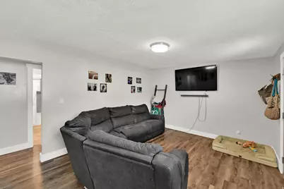 10282 S Zinnia Way, Sandy, UT 84094 - Photo 6