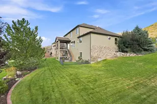 6772 W Clear Water Dr, Herriman, UT 84096 - Photo 38