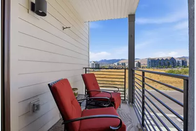 10643 S Stavanger Dr, South Jordan, UT 84009 - Photo 30