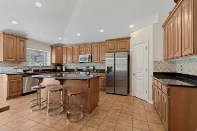 13231 Bellevue Way, Draper, UT 84020 - Photo 8