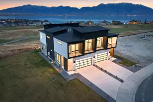 78 E Watson Dr, Saratoga Springs, UT 84045 - Photo 2