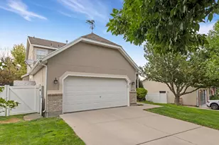 14234 S Crown Rose Dr W, Herriman, UT 84096 - Photo 2