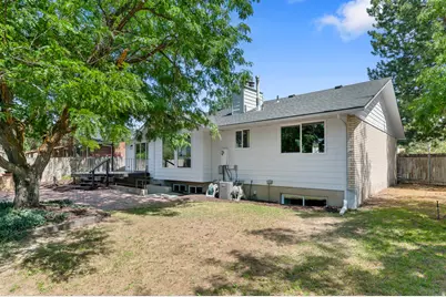 9828 S 2240 E, Sandy, UT 84092 - Photo 34
