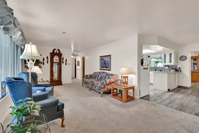 3876 S 2050 W, Roy, UT 84067 - Photo 6