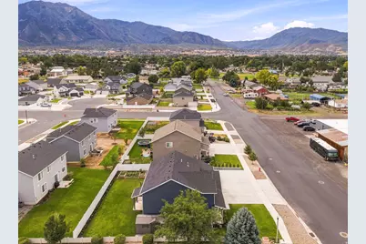 244 N 200 E, Salem, UT 84653 - Photo 32
