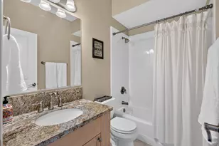 3226 E Marthas Cv, Cottonwood Heights, UT 84093 - Photo 82