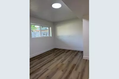 8287 S Valencia Cir, Sandy, UT 84093 - Photo 20
