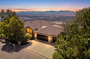941 N Sandhurst Dr, Salt Lake City, UT 84103 - Photo 2