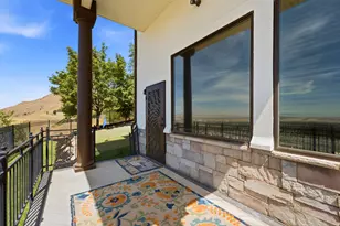 941 N Sandhurst Dr, Salt Lake City, UT 84103 - Photo 54