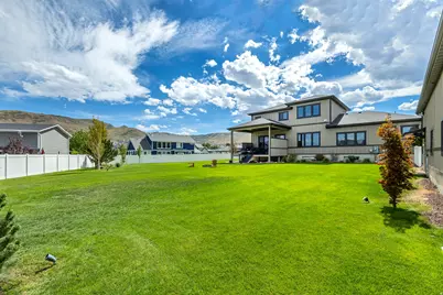 6833 W Rose Canyon Rd, Herriman, UT 84096 - Photo 34