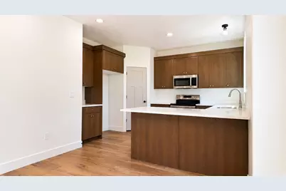 630 E 800 S, Springville, UT 84663 - Photo 4